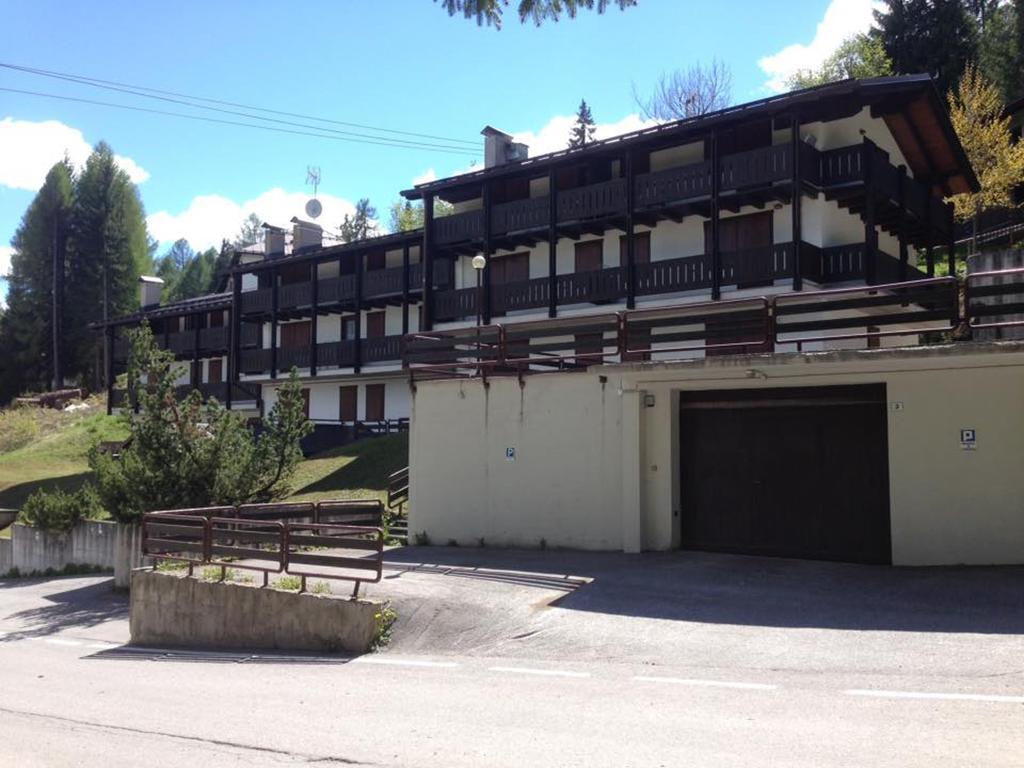 Ferienwohnung La Casina Folgarida Exterior foto