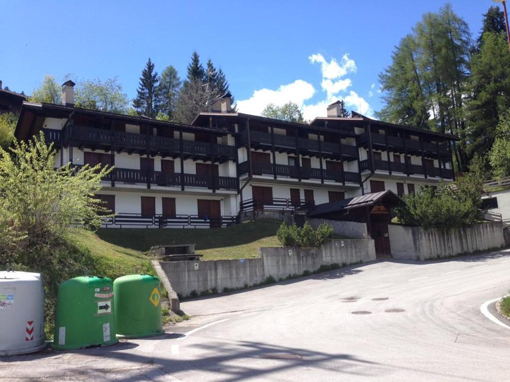 Ferienwohnung La Casina Folgarida Exterior foto